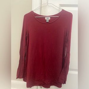 Old navy maroon long sleeved top